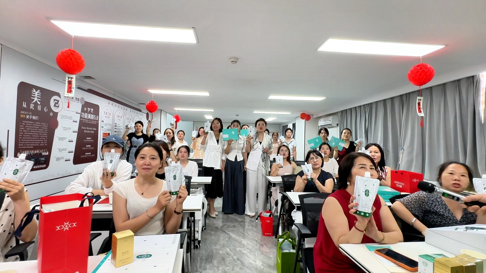 安佰萃夏日实操班学员合影